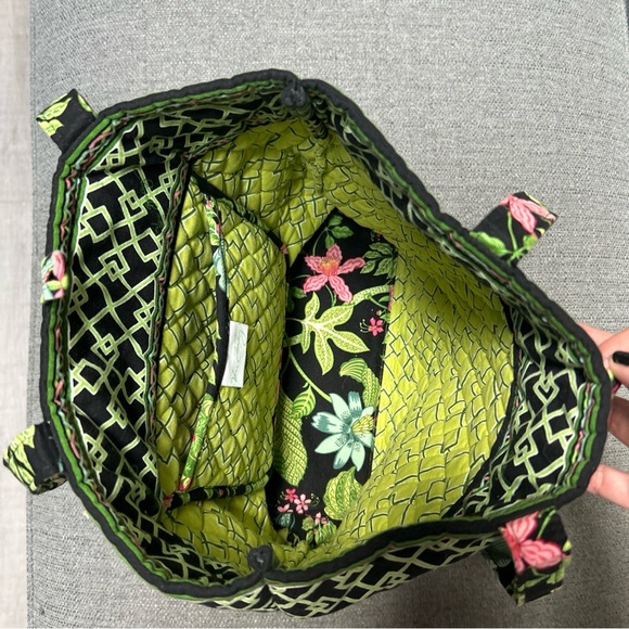 Vera Bradley Tote and Pouch Set - Picture 11 of 15